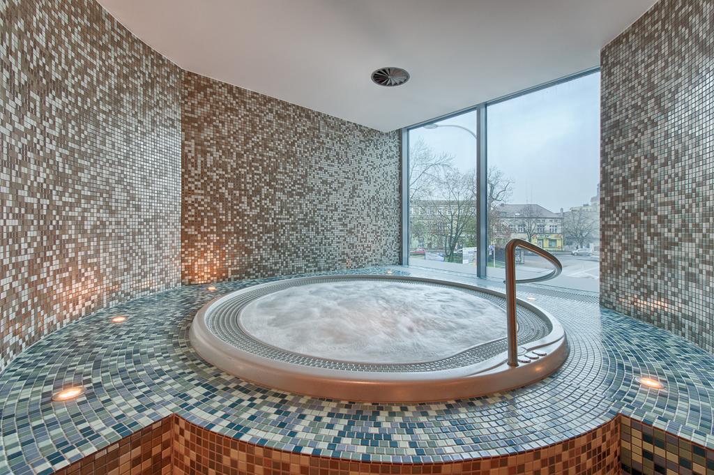 Hotel Lazur Spa & Conference Kalisz  Luaran gambar